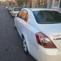 جیلی امگرند ۷