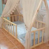 میزتحریر و تخت خواب کودک|تخت و سرویس خواب|برازجان, |دیوار