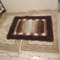 دو عدد فرش ماشینی جمعا ۳متر ویک عدد فرَهندی