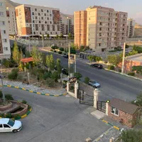 فروش آپارتمان ۷۶ متری فاز ۳خ معلم ۲ خوابه+۲ بالکن.