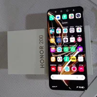 گوشی آنر 200 در حد