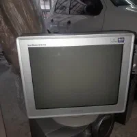 مانیتور قدیمی