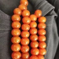 تسبیح کهربای رنگ آورده استاد عرفان