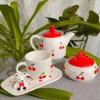 ظروف دستساز سرامیکی