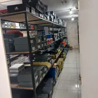 واگذاری  یک باب مغازه کفش فروشی با دکوراسیون|اجارهٔ مغازه و غرفه|یاسوج, |دیوار