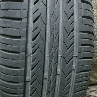 یک حلقه لاستیک کویرتایرمخصوص سایناs
