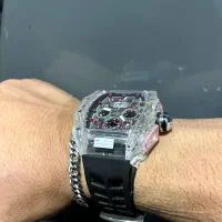 ساعت مکلارن شیشه ای