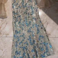 لباس مجلسی|لباس|اصفهان, قلعه طبره|دیوار