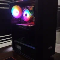 کیس کامپیوتر گیمینگ قوی‌تر از PS4 فول بازی