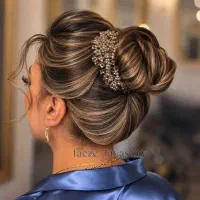 تخفیف ویژه میکاپ و شنیون و رنگو لایت و... پیروزی|خدمات زیبایی و سلامت|تهران, نبی اکرم|دیوار