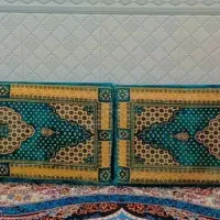 پشتی خوش رنگ مخمل