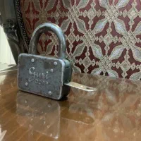 قفل آنتیک قدیمی