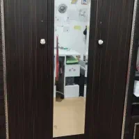 کمد و پاتختی