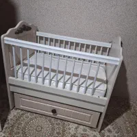 تخت گهواره ایی نوزاد