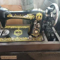 چرخ خیاطی و جارو برقی قدیمی
