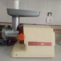 چرخ گوشت قدیمی