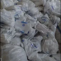 خریدار.کیسه.مواد.نایلون