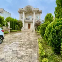 فروش فوری ویلا۳۵۰ متری کلاسیک باسندتک برگ