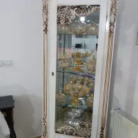 بوفه ،ویترین کاملا سالم آیینه اصلا کدر نیست