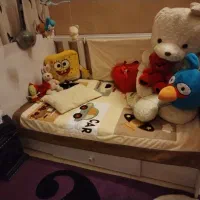 یه عدد میز نهارخوری،سرویس خواب کودک، فرش3/4|فرش|شاندیز, |دیوار