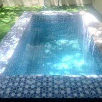 خانه ی مسافر ققنوس (دارای مینی استخر)