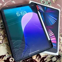 فروش آیپد پرو m1 wifi با اپل پنسل۲ بسیار تمیز