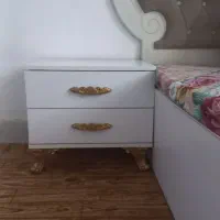 تخت دونفره|تخت و سرویس خواب|فولادشهر, زاینده رود|دیوار