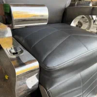 صندلی ارایشگری مردانه درحد نو