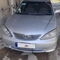 تویتا کمری گرند