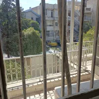 ۱۱۰ متر ۱ خواب ط دوم پارکینگ تراس ۲ واحد