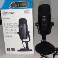 میکروفون حرفه ای رومیزی بویا با جعبه