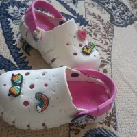 دمپایی کراکس بچه گانه سایز۳۳.۳۴درحدنو۲۰۰