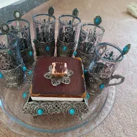 یک دست لیوان قدیمی