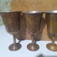 سه تا لیوان مسی