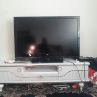 میز  و   تلویوزون