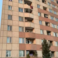 استخدام لابی من