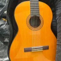 گیتار یاماها C70
