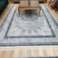 یک عدد فرش ۶ متری و سه عدد ۱۲ متری .