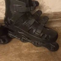 کفش اسکیت چهار چرخ با چرخهای سالم|دوچرخه، اسکیت، اسکوتر|اصفهان, سیچان|دیوار