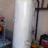 آبگرم کن ایستاده