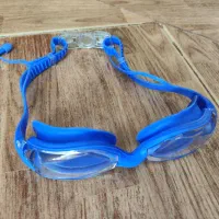 عینک شنا اسپیدو speedo