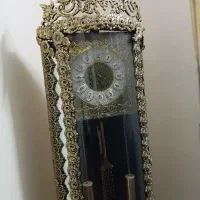 بوفه و ساعت