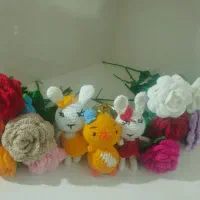 فروش گل و عروسک دست بافت