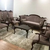 مبلمان هفت نفره با ناهارخوری