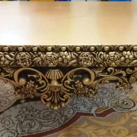 میز طلایی یک عدد بزرگ و سه تا کوچک