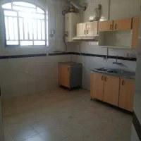 رهن و اجاره طبقه دوم خیابان مطهر|اجارهٔ خانه و ویلا|شیراز, بریجستون|دیوار