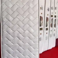 تشک یونیک رویال مدلQ2016با فروش فوق‌العاده کارخانه