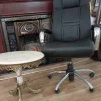 صندلی مدیریت گردان چرم و استیل جک دار دوحالته|صندلی و نیمکت|ارومیه, |دیوار