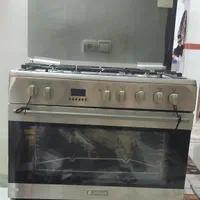گاز فر با ۲ جوجه گردان اسنوا در حد نو