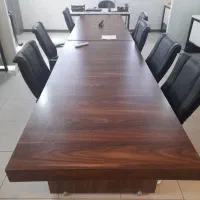 میز کنفرانس